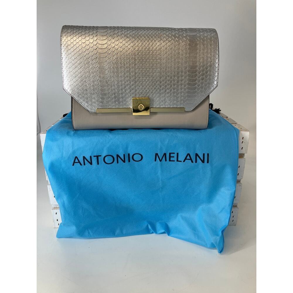 ANTONIO MELANI SILVER AND TAUPE LARGE ANIMAL PRINT HANDBAG